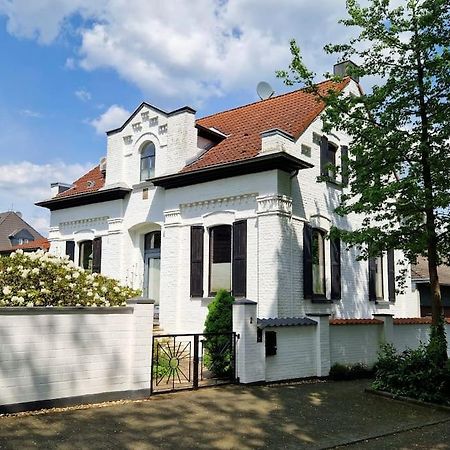 Historische Villa Mit Garten, Luxus Meerbusch Exteriör bild